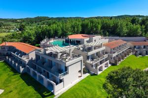 O vedere generală la munți sau o vedere la munte luată de la acest hotel
