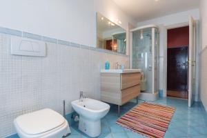 Łazienka w obiekcie La tua casa nel Quadrilatero