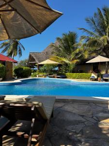 Piscina de la sau aproape de Moayana Liora Zanzibar