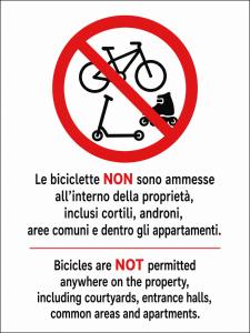 a sign that says no bikes are not permitted at Casa Riale 4 in Stresa