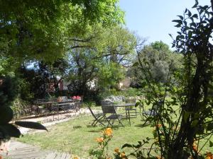 Zahrada ubytování B&B Le clos des vignes Saint Raphael