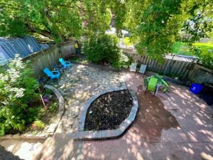 an aerial view of a patio with a table and chairs at Spacious Bright Home In Woodbridge in Vaughan