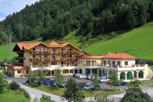 Fotografia z galérie ubytovania Hotel Seeblick v destinácii Goldegg