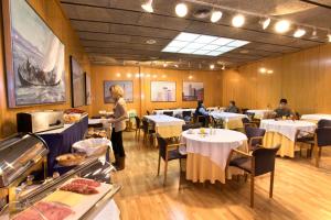 Afbeelding uit fotogalerij van Hotel Domo in Vilafranca del Penedès