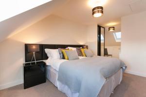 Gallery image of DBS Serviced Apartments - The Townhouse in Castle Donington