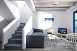 TV a/nebo společenská místnost v ubytování Evgenia Residences