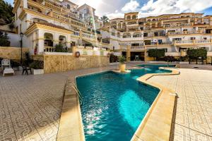 The swimming pool at or close to Windsor Panoramic Las Americas