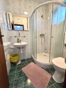 Vila Vanda Vukovar tesisinde bir banyo +185 fotoğraf