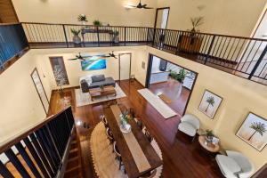 an overhead view of a living room at The Courthouse Bed & Breakfast in Broome
