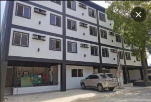 Gallery image of Jamaica's property in Manila