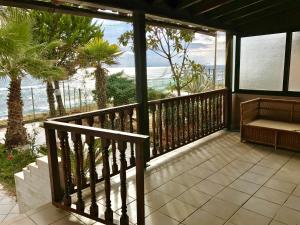 Balkón nebo terasa v ubytování Holiday Home Sea Front