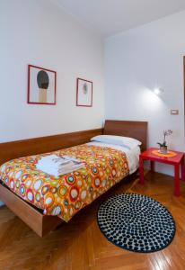 Tempat tidur dalam kamar di Ve-nice Suite Canal Grande SC1979