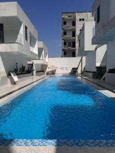 Piscina a Perfect Holiday Hotel o a prop