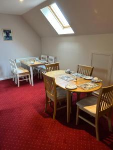 Ruang duduk di Strathmoy Bed & Breakfast