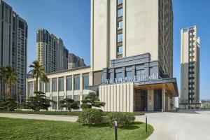 a rendering of the entrance to the excellence bangalore hotel at Fairfield by Marriott Ningde Xiapu in Xiapu