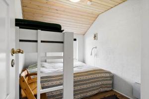 a bedroom with a bunk bed in a room at LF12172-Vinderup-Strandlyst-29 in Vinderup