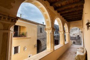 Balkón nebo terasa v ubytování Castello di Altomonte