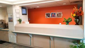 Ο χώρος του λόμπι ή της ρεσεψιόν στο Motel 6-Las Cruces, NM - Telshor +19 φωτογραφίες