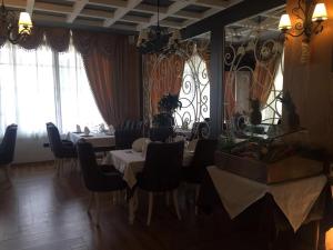 Restaurace v ubytování Hotel Mustang