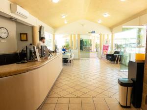 Vestíbul o recepció de Hotel Splash Inn
