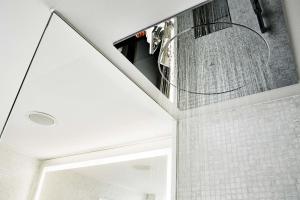 Boutique Hotel Krone的一间浴室