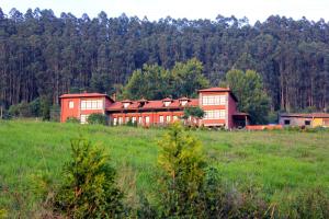 Gallery image of Escuelas De Fuentes in Villaviciosa