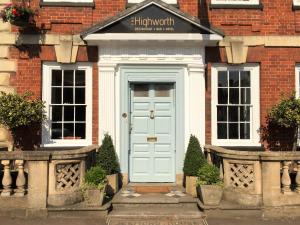 Exteriér nebo vchod ubytování The Highworth Hotel