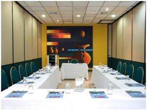 Zona business o sala conferenze di Hotel Guadaira Resort