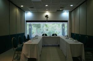 Zona business o sala conferenze di Hotel Guadaira Resort