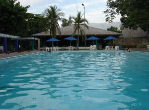 Piscina di Hotel Guadaira Resort o nelle vicinanze