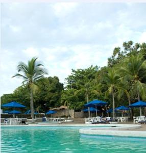 Swimming pool sa o malapit sa Hotel Guadaira Resort