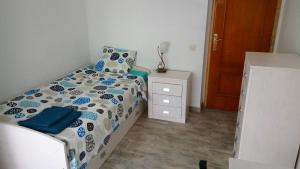 Postel nebo postele na pokoji v ubytování Apartments Tazacorte Beach 2-3 floor