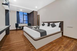 Gallery image of Super Townhouse OAK Hotel Rudra in Jaipur