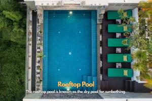 an overhead view of a swimming pool at a resort at The Community - Siem Reap in Siem Reap