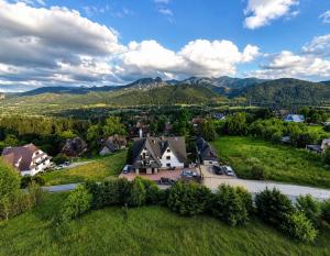 an aerial view of a small village in the mountains at Willa Jaś I Małgosia in Kościelisko