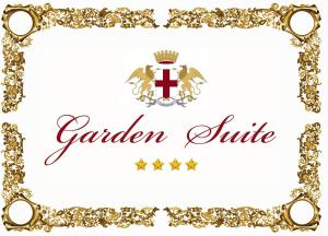 ジェノヴァにあるGarden Suiteの十字金枠