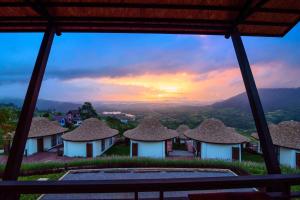 Fotografie z fotogalerie ubytování At Tree Resort Khaokho v destinaci Khao Kho