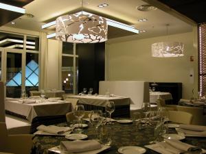 Restaurace v ubytování Hotel Palacio Albacete & SPA