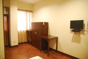 Gallery image of Centro Mactan Suites in Mactan