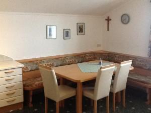 Część wypoczynkowa w obiekcie Ferienwohnung GIA