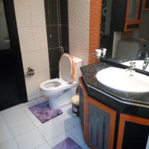 Vonios kambarys apgyvendinimo įstaigoje Hamdy 5 Star (Families Only)