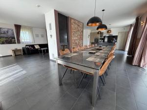 Køkken eller tekøkken på Gîte du Moulin - Rose