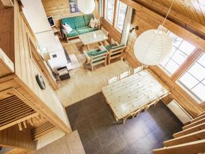 an overhead view of a living room and dining room at Holiday Home Naavarinne by Interhome in Muonio