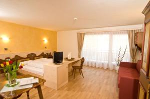 Μια τηλεόραση ή/και κέντρο ψυχαγωγίας στο Hotel Pider