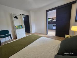 Llit o llits en una habitació de Athéna
