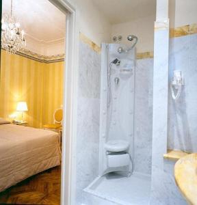 Koupelna v ubytování Albergo Tre Pozzi