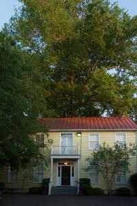 Foto da galeria de Barksdale House Inn em Charleston