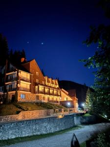 Clădirea în care este situat/ăhotelul