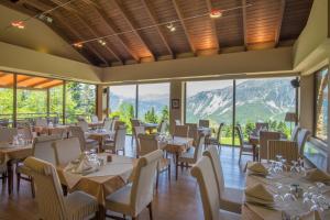 Widok na góry z tego hotelu