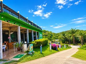 a view of a building with a road at Lanta Halabala Resort in Ko Lanta